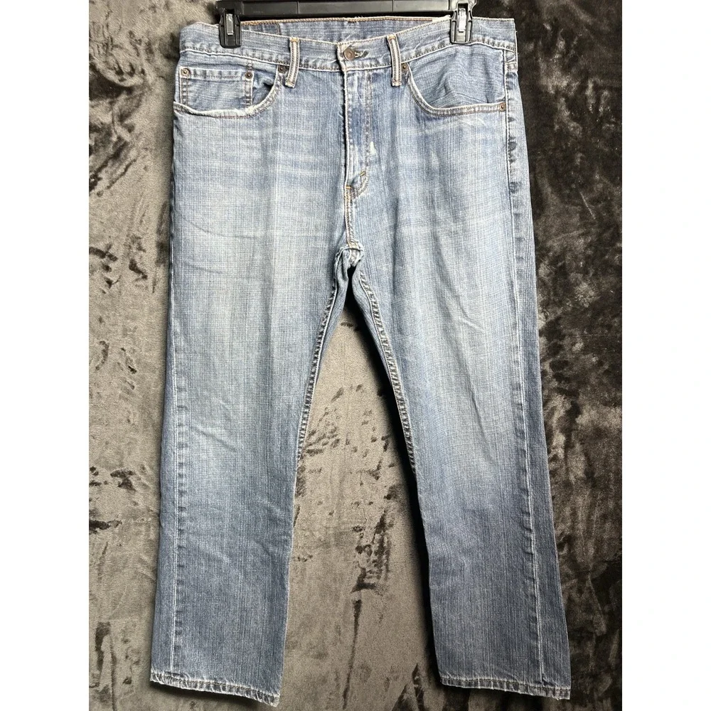 Levis levi 559